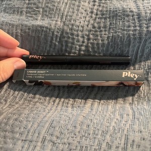 Pley by Pey Liquid Asset Brown Liquid Eyeliner, Brown Shade, Liquid Formula