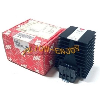 1PCS New Carlo Gavazzi RN1A48D50 Solid State Relays