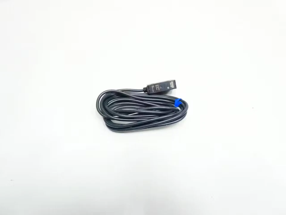 Omron E3S-R81 Photoelectric Switch 10-30v-dc - Image 3 of 4