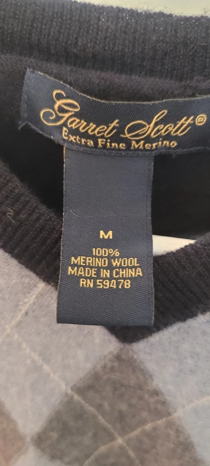 Suéter tejido Argyle Garrett Scott para hombre medio azul gris 100 % lana merino cuello en V Foto 4 de 4