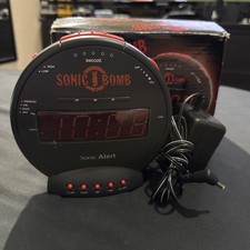 Sonic Bomb Alarm Clock: Model SBB500ss, Teste...