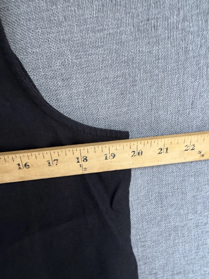 Linen Blend Tops Size M Black Embroidered Tropical Parrots Beach Tank Button VTG - Image 4 of 4