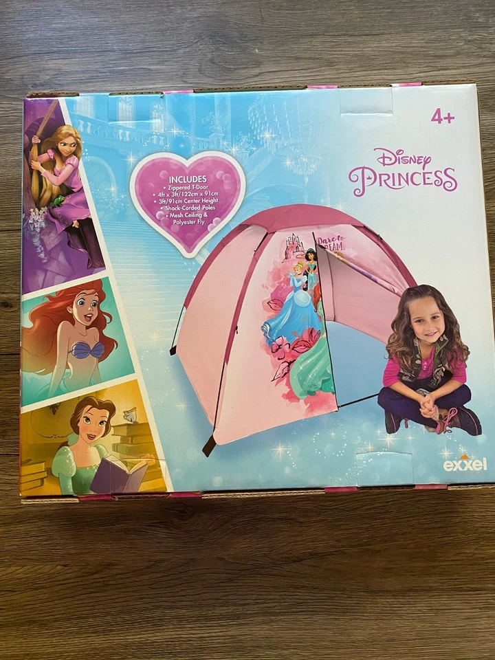 New Pink Disney Princess indoor/outdoor 4’ x 3’ tent - kids play tent - Image 2 of 3
