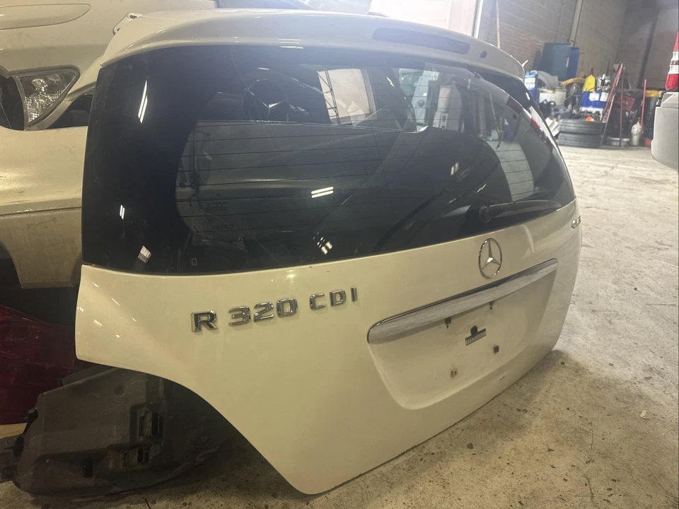 06-13 Mercedes W251 R350 R320 R500 R63 AMG Trunk Lid Tailgate Hatch Shell OEM - Image 4 of 4