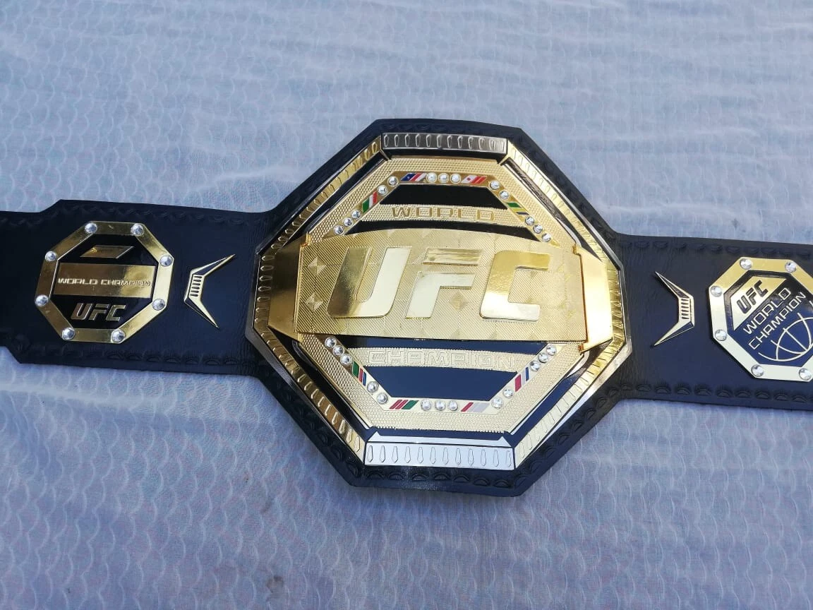 Ceinture réplique du championnat classique UFC, noire