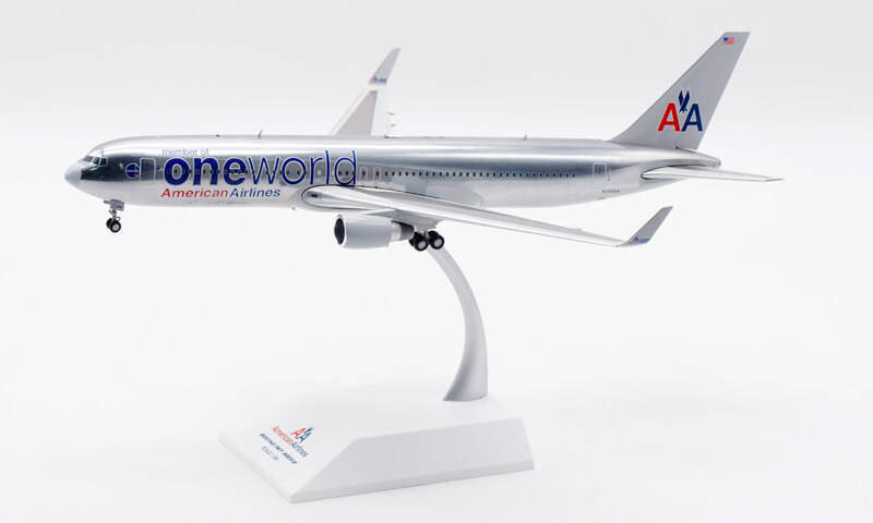 1:200 JC Wings oneworld American Airlines BOEING 767-300ER Plane
