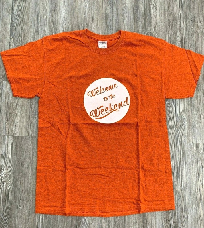 Men's Gildan Heavy Cotton "Welcome to the Weekend" Orange Short Sleeve T-Shirt L