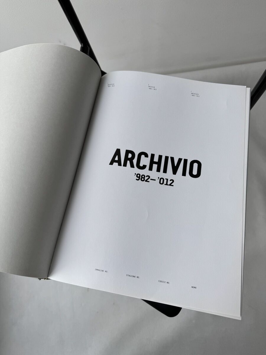 Stone Island Archivio 982-012 Book Very Rare History Stone Island Archivio 982-012 Book Very Rare History