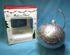 Zorza Handmade Mouth Blown Glass Ornament Poland 4" Diameter Silver New in Box