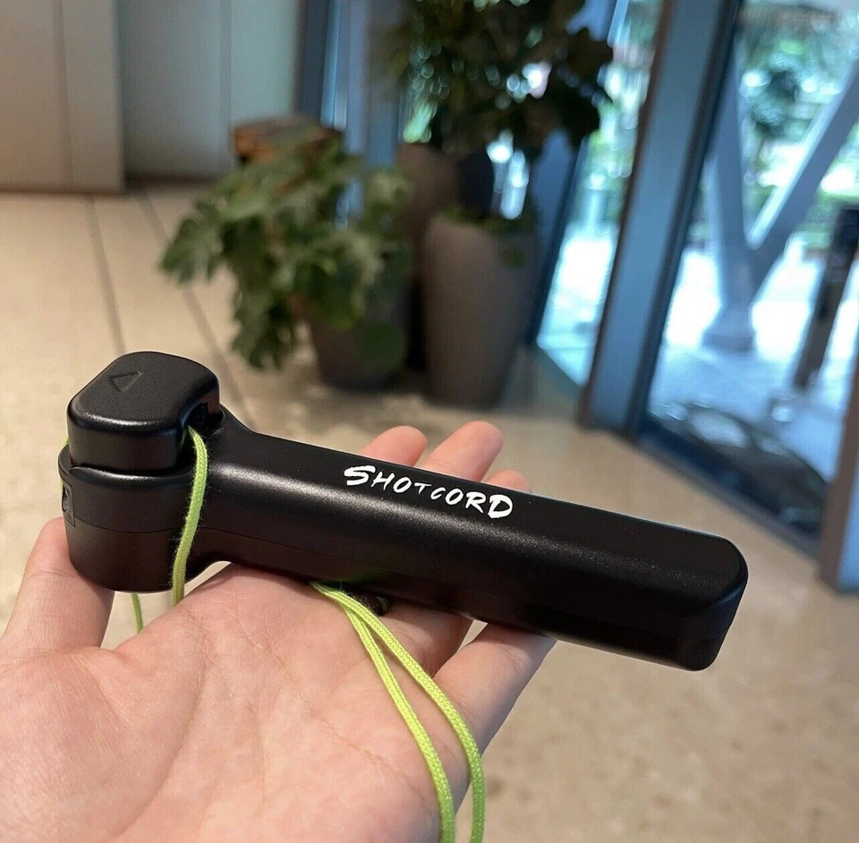 LO ÚLTIMO NUEVO Tirador de Cuerdas Brilla en la Oscuridad Lazo de Luz Negra Flujo Juguete Rave Foto 3 de 4