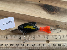 Atlantic Flash Tail  fishing lure      (lot#20694)