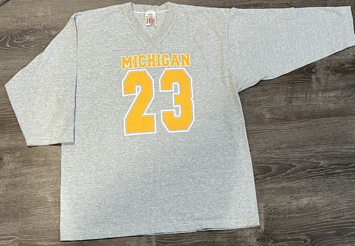 Vintage Michigan Wolverines Sweatshirt Adult  Gray Pullover USA *Size XL
