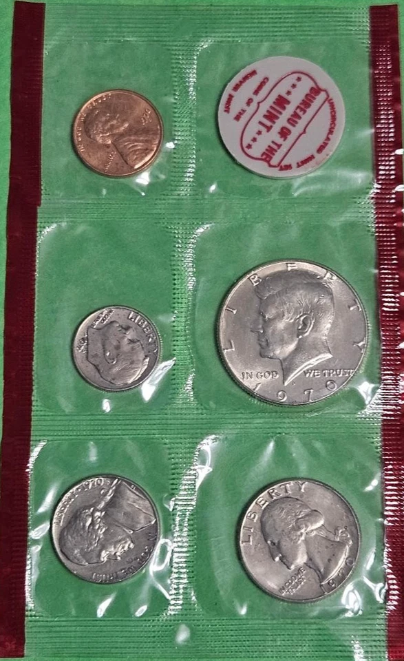 1970 PDS Mint Uncirculated Set 10 US Coins OGP W/ Silver Kennedy Half- see pics - Image 2 of 4