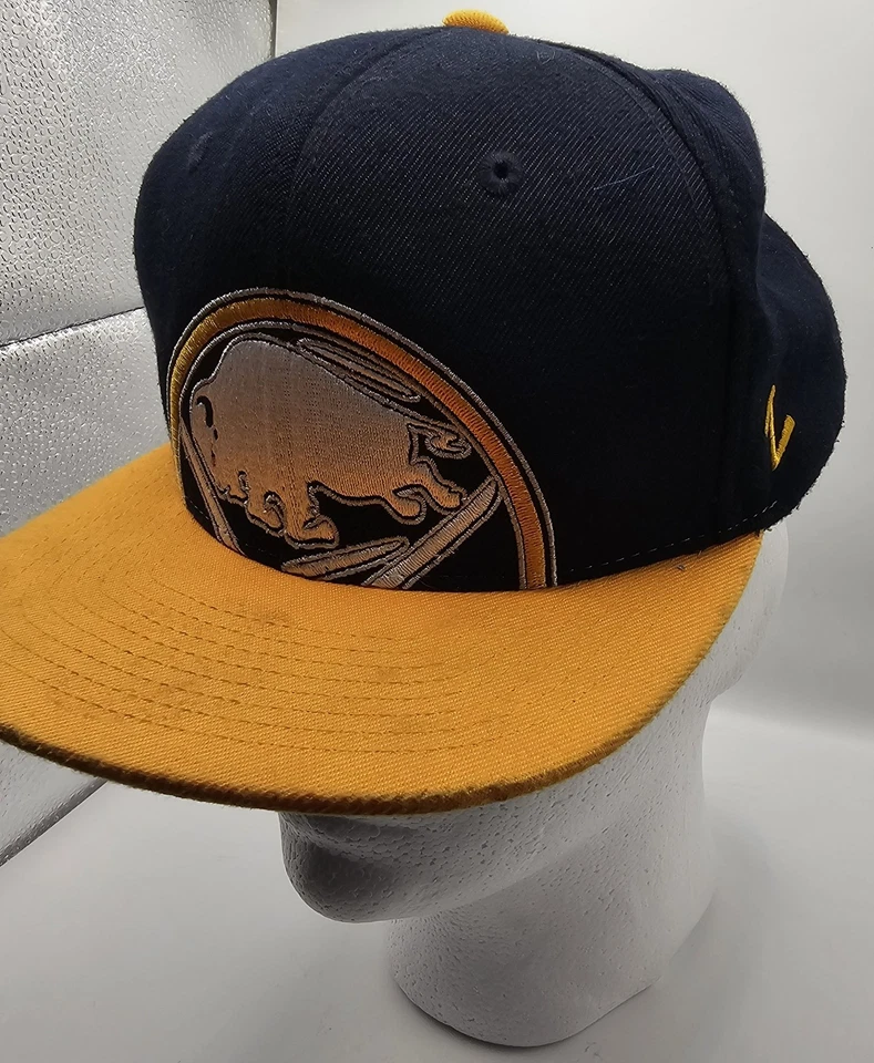 RARE Vintage Buffalo Sabres LOGO Zephyr Z Hat Cap YOUTH Snapback NHL Hockey - Image 3 of 4