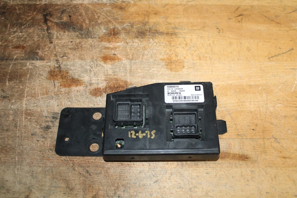 Colorado Canyon Hummer H3 BCM Body Control Module 2009-2012 15886074 - Image 2 of 4