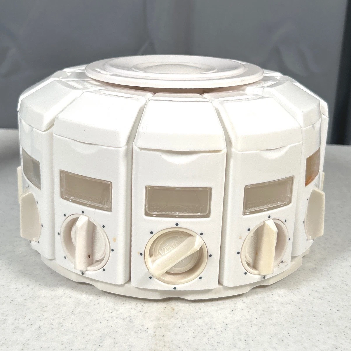 KitchenArt Select-A-Spice Auto-Measure Carousel Rotating Rack White 12-Canister