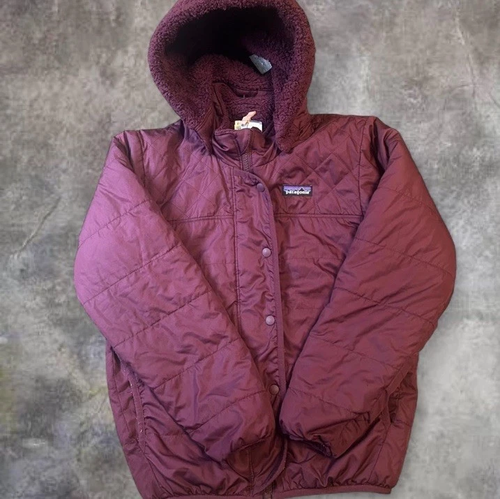 Vintage Y2K Kids Patagonia reversible puffer jacket with hood Size 10 M. Rare