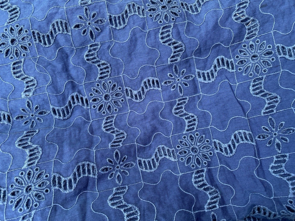 2.8yd 60% Silk 40% cotton Eyelet Embroidery all natural fabric Dress Beach Shirt - Image 2 of 4