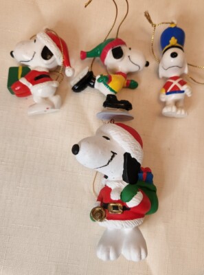 Set of 4 Peanuts Snoopy Santa Nutcracker Ice Skating Christmas Tree Ornaments