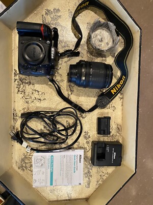 Nikon D7000 16.2MP Digital SLR Camera - Black (Kit w/ AF-S DX ED VR)- Combo!