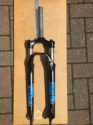 suntour xcm 30 forks