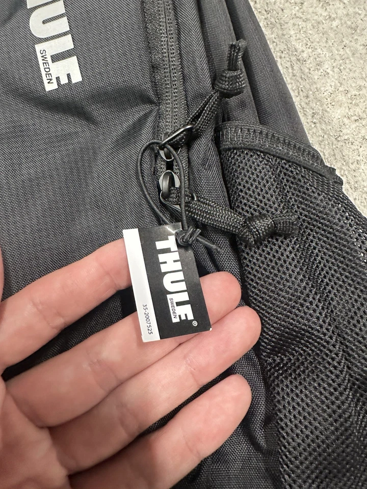 Mochila para portátil Thule para hombre Foto 2 de 4