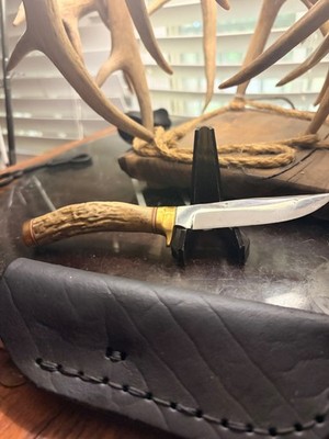 Custom Stag/Bone skinner Knife 5'' with Custom Sheat. great steel w/ Sharp Blade