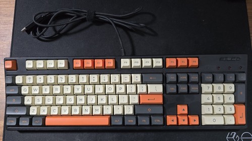 Filco Majestouch 2 Black Mechanical Keyboard Cherry Brown MX Custom Keycap