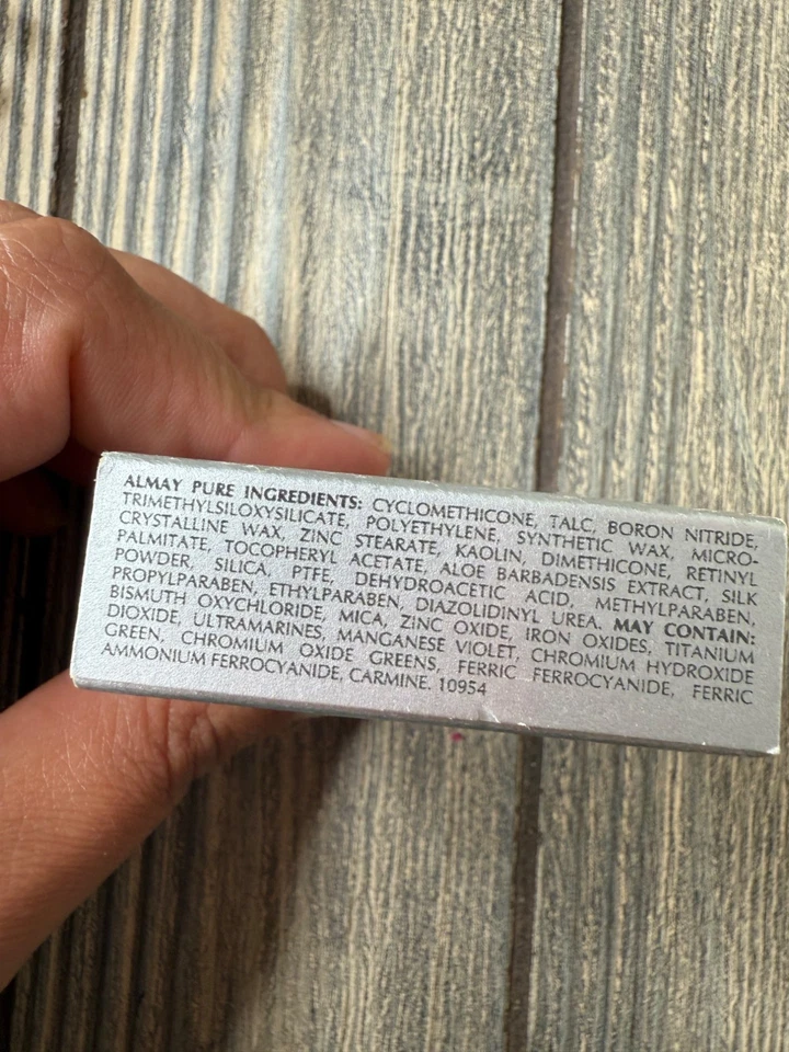 Vintage Almay Taupe Amazing Lasting Powder Shadow Eyeshadow - Image 4 of 4