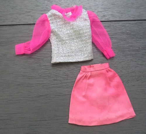 MOVIE GROOVY # 1866  - Pink Blouse & Skirt - Vintage 1969 Mod Barbie Flaws Read
