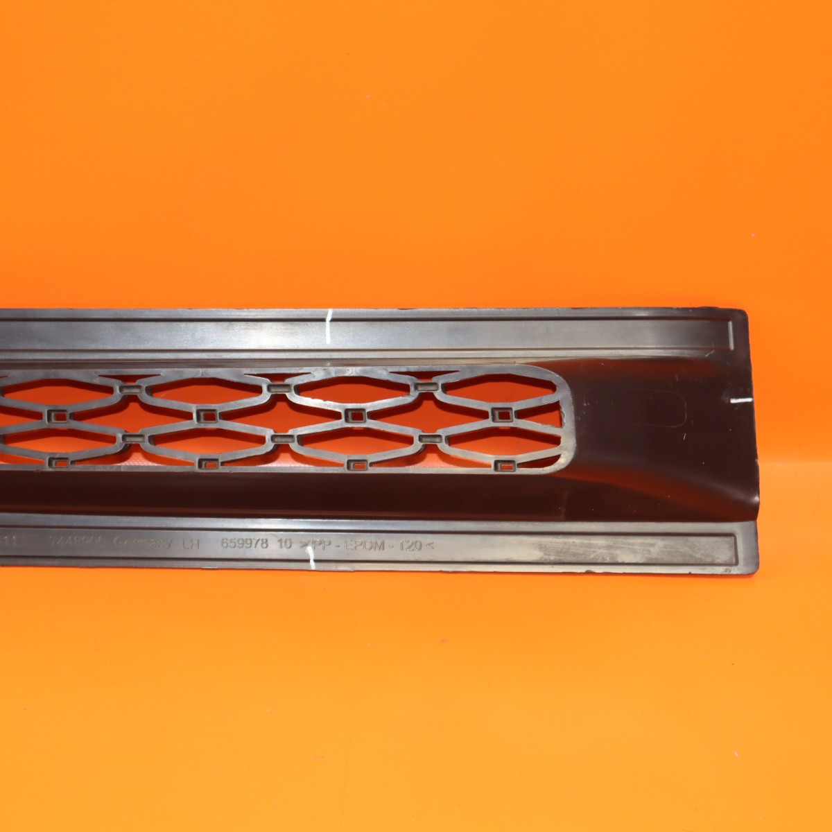 ROLLS ROYCE CULLINAN GRILLE LEFT DRIVER 2019 2020 2021 2022 51117448905 OEM