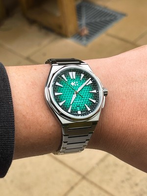 Christopher Ward The TWELVE (Ti) 40mm