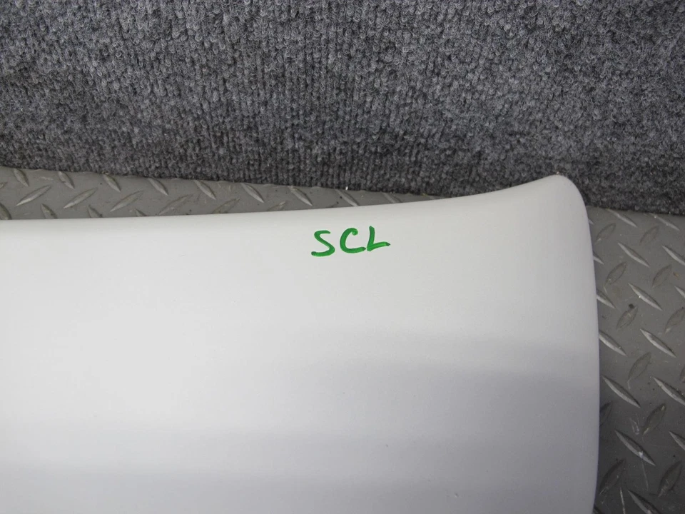 97-00 LEXUS UZZ30L SC300 SC400 后轮盖勺带第三刹车灯原始设备制造商 — 第 2/4 张图片