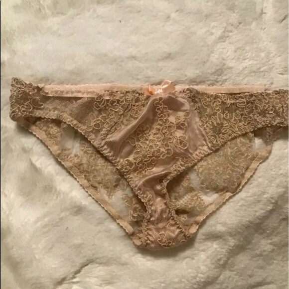 Picture 1 of 4