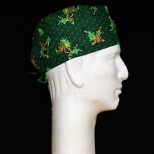 St. Patrick's Day Irishman Playing Music Theme Scrub Hat
