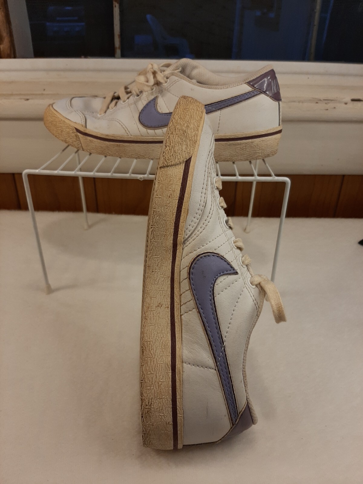 Nike Size 8.5 Women's Dunk Low Purple White 2003 Vintage Tennis Shoes Sneakers