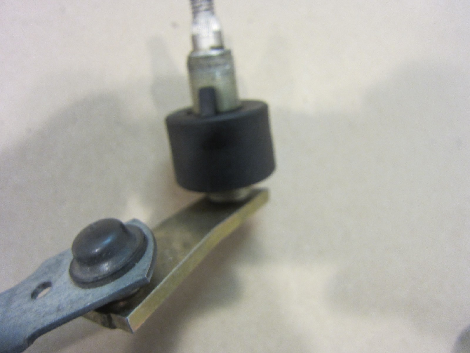Ferrari 355,348 -Linkage For Windshield Wiper. Part# 62885800