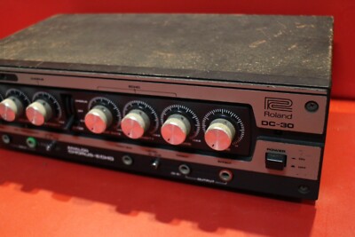 Vintage USED Roland DC-30 Chorus Echo Delay Effect Unit U2098