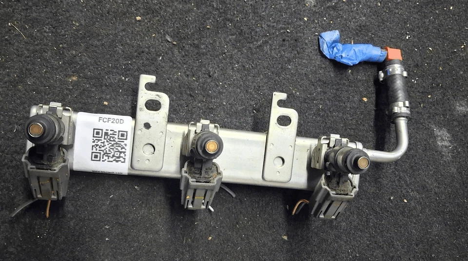 A1320780145 Distributore carburante SMART FORTWO (A/C451) Coupé (62KW) Ber. - Immagine 2 di 3