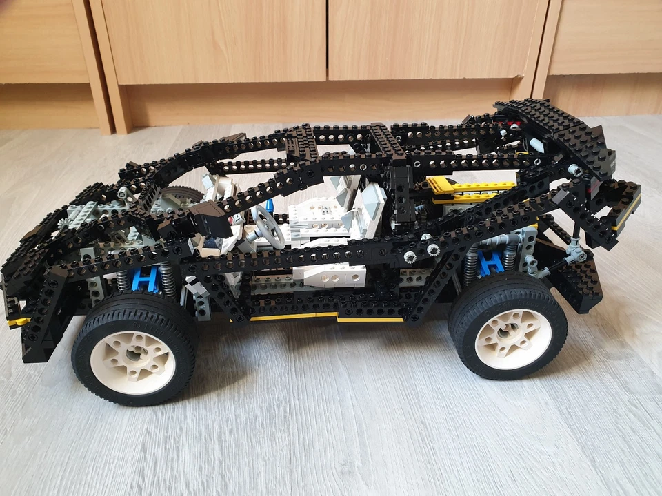 LEGO TECHNIC 8880 SUPER CAR VOITURE NOIRE SANS NOTICE NI BOITE - Photo 2/4