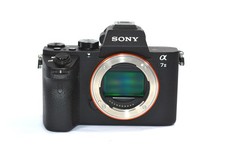 Sony a7 II 24MP Mirrorless Camera, 25K shutter! Japanese language menu.