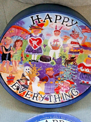 Set Of 4 Happy Everything 8.5'' Plates Santa Barbara  Mellisa McLeod Original Box