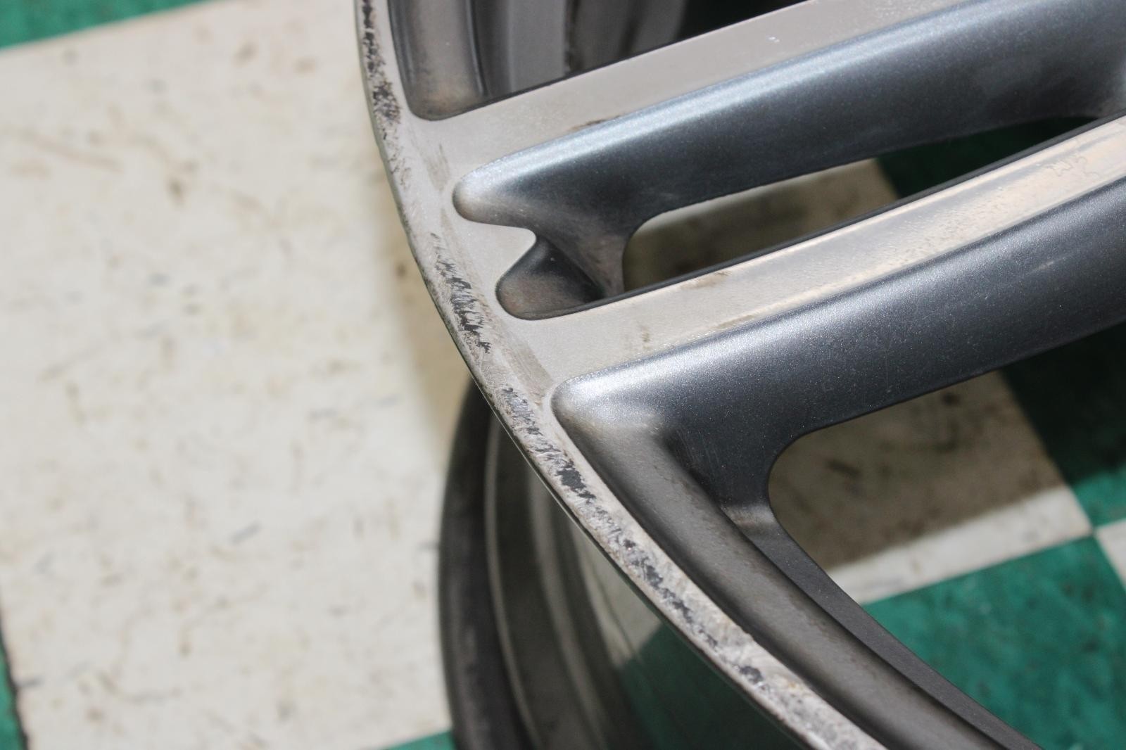 ⚠️SCUFFS⚠️ 14-19 Ghibli Silver Alloy 14 Fourteen Spokes Front Wheel 8.5x20 Rim