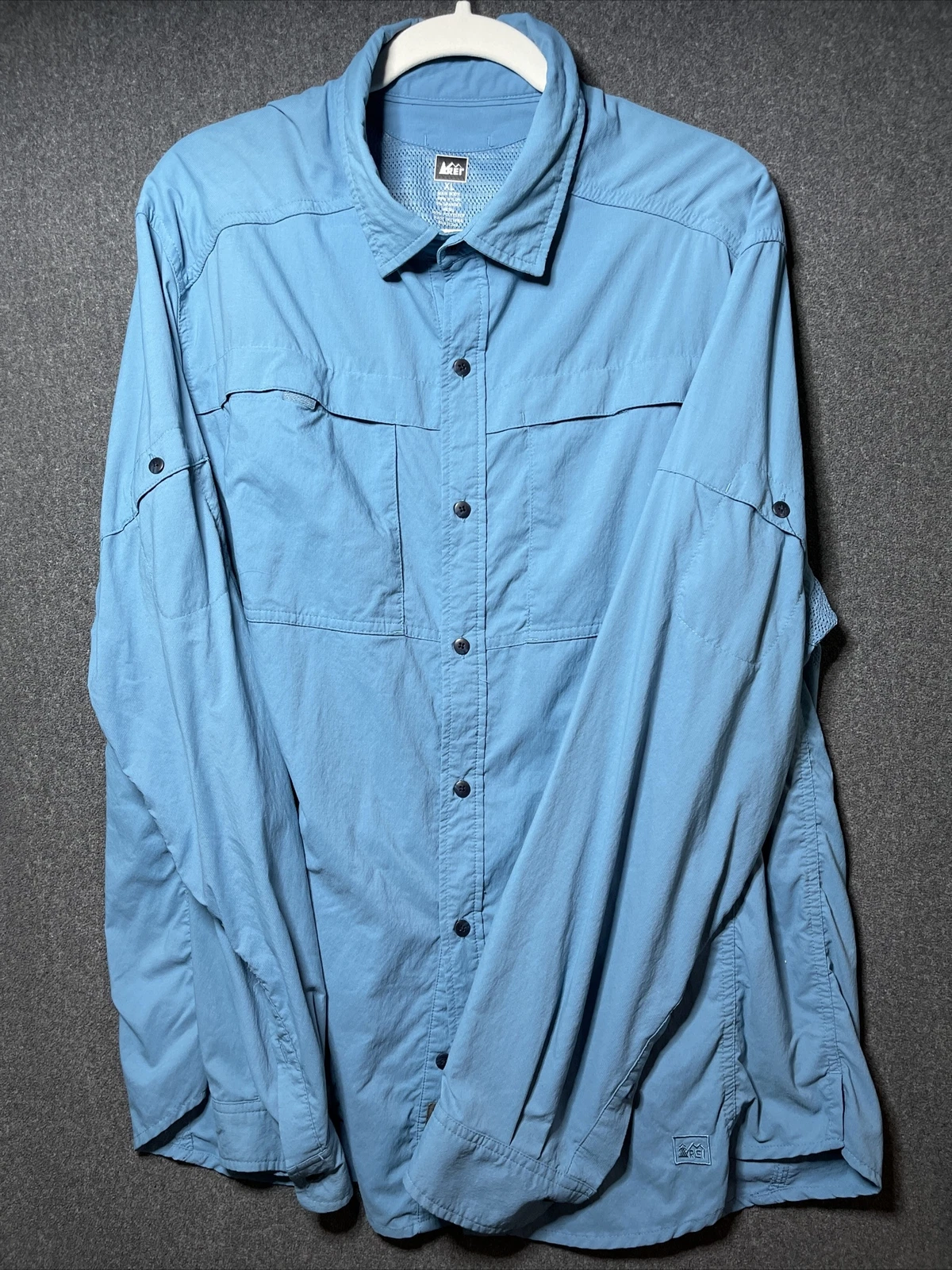 Rei Adult Extra Large XL Blue Outdoor Vented Long Sleeve Front Pocket Shirt Men