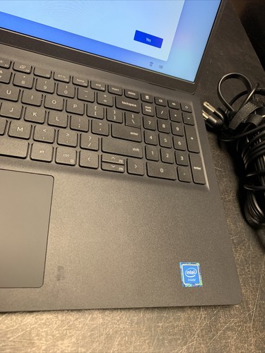 Dell Inspiron 15 3000, 15,6" HD Display, Intel Celeron N4020 4GB RAM, 128GB SSD - Bild 3 von 12