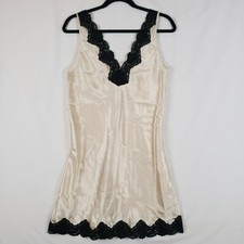 Vintage Inner Most Liquid Satin Slip Womens Medium Lace Trim Beige Thigh Length