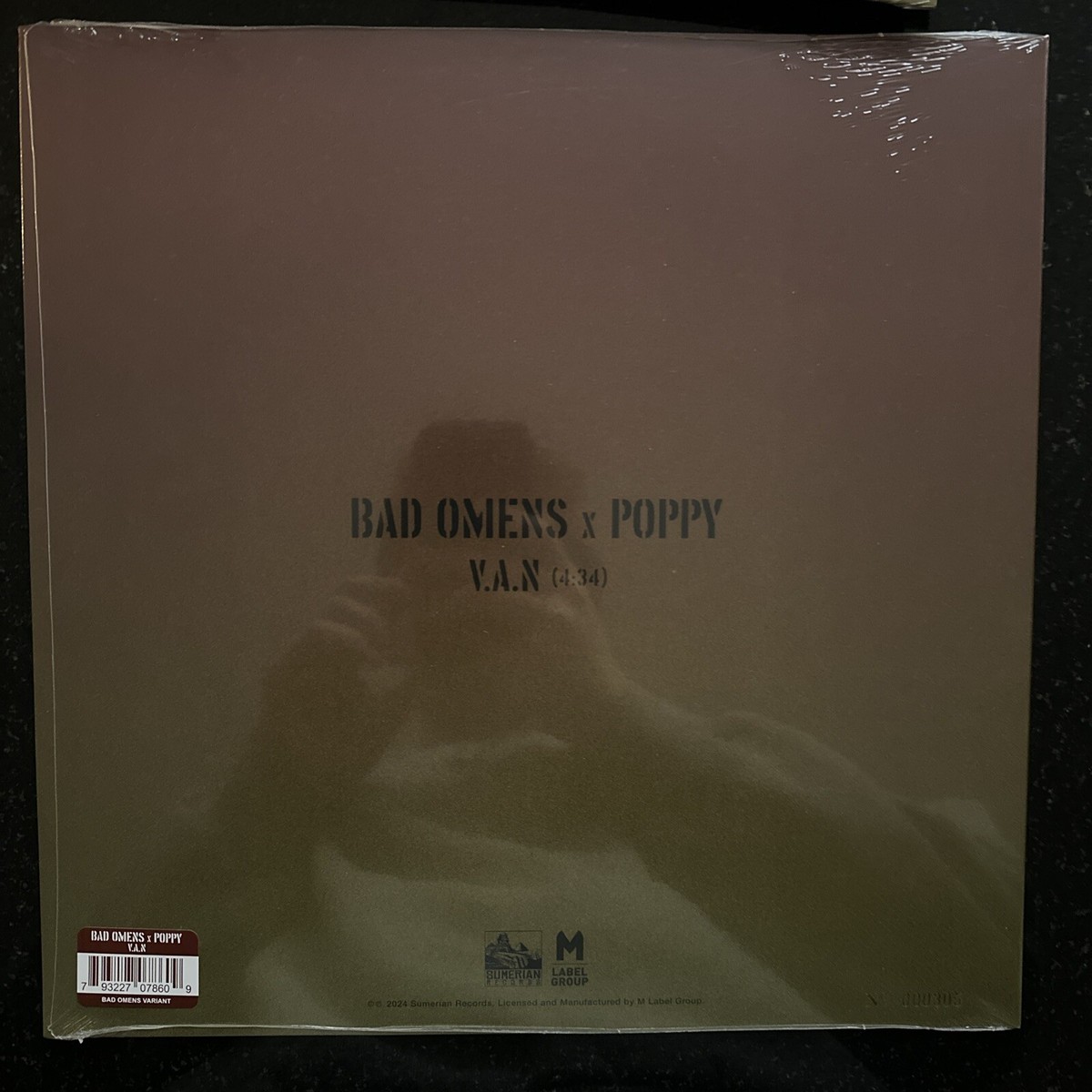 Bad Omens / Poppy V.A.N 12