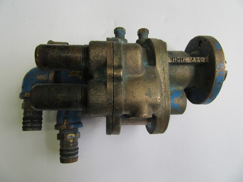 CHRIS CRAFT L9980G Early Gear type Pump for 283 flywheel forward models