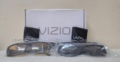 Vizio Theater 3D Passive Glasses 4-Pack + Cloths 017G 3DG 6 MC - New & Sealed