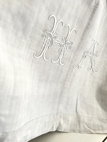 Antique French TROUSSEAU GREYISH LINEN FIL sheet HA mono CENTRAL SEAM c1850 - Picture 16 of 24